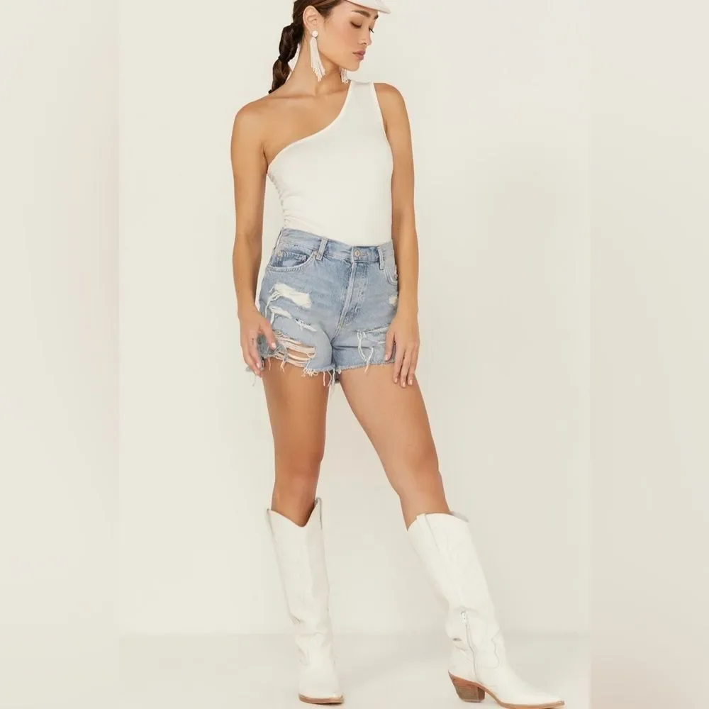 NWT Free People WE THE FREE Kiss Me Jean Shorts Size 24